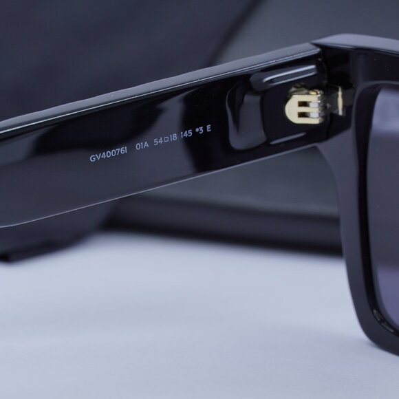 Final Price! Givenchy GV40076I 01A Black/Grey Sunglasses
